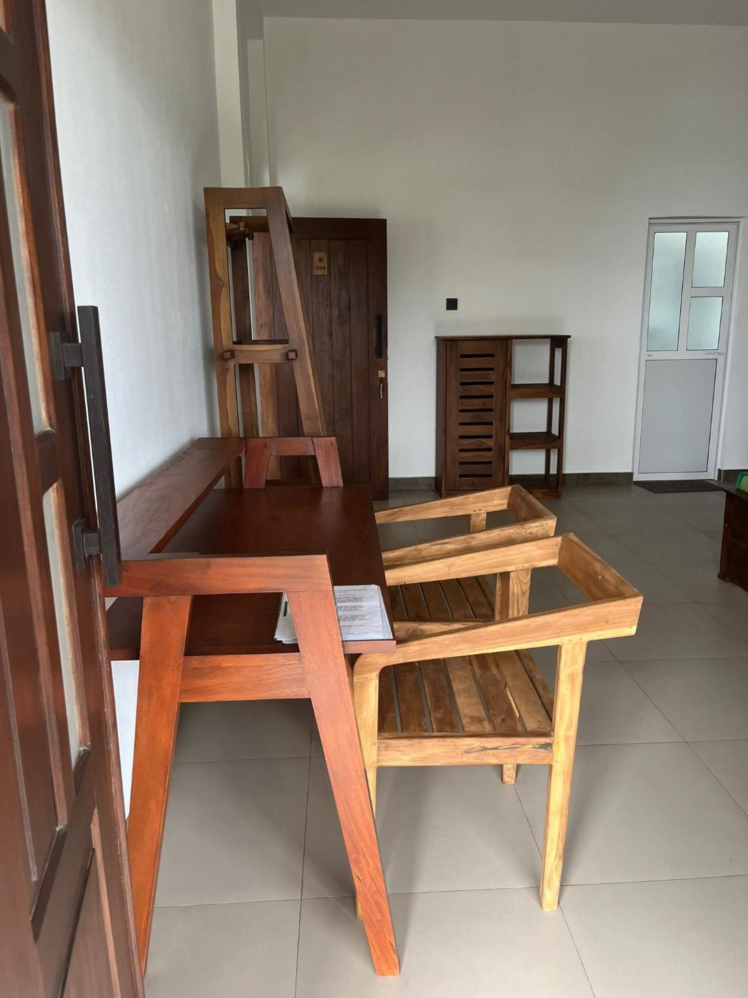 Plantation Surf Inn & Restaurant - Midigama East Εξωτερικό φωτογραφία